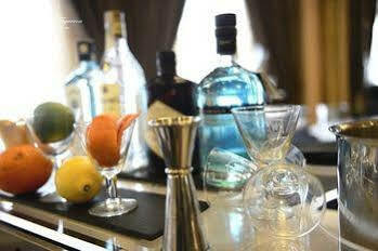 Tryp Sevilla Macarena Hotel 外观 照片