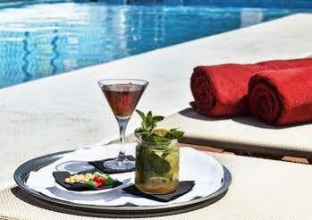 Tryp Sevilla Macarena Hotel 外观 照片